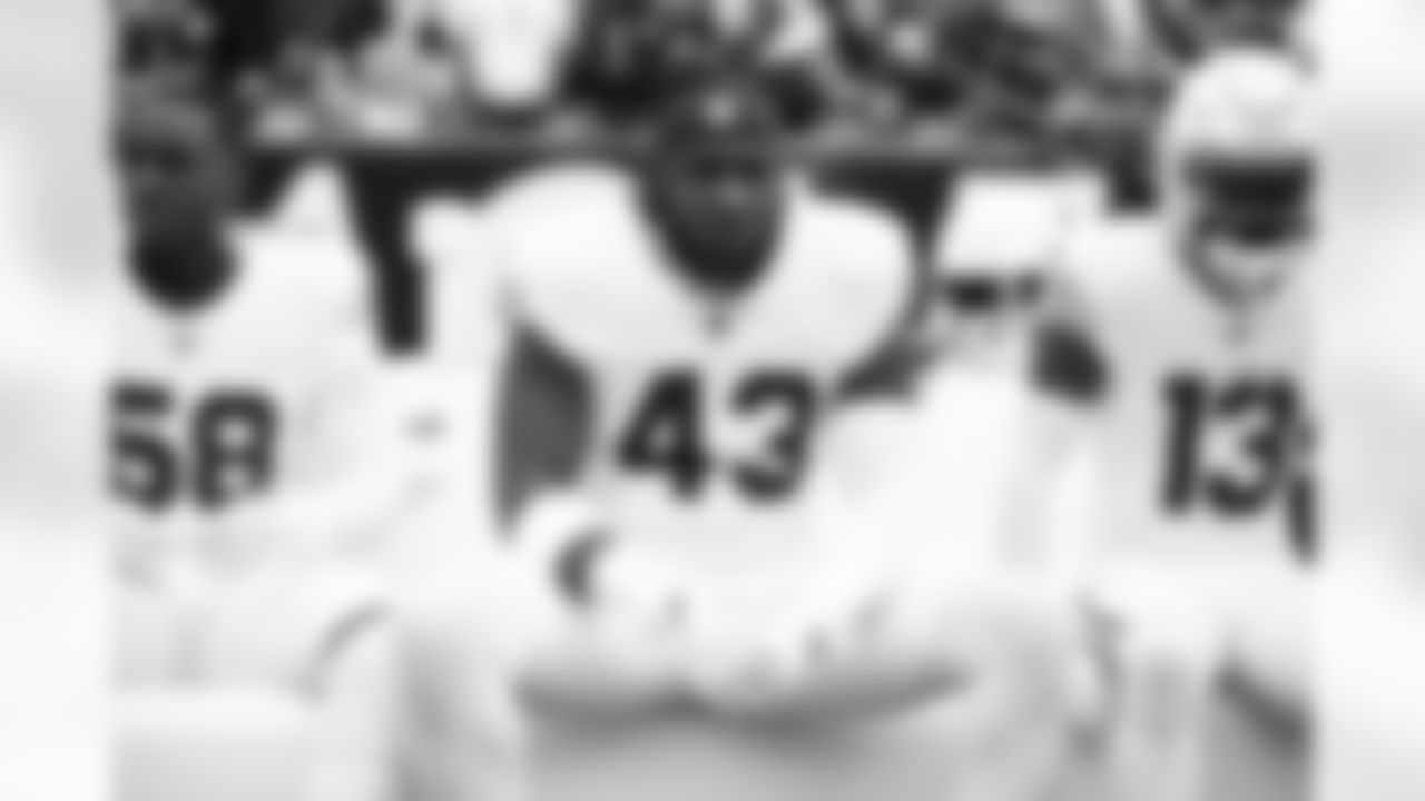 Arizona Cardinals linebacker Jesse Luketa (43) during the Week 17 regular season game between the Arizona Cardinals and the Philadelphia Eagles on Sunday, Dec 31, 2023 in Philadelphia, PA.