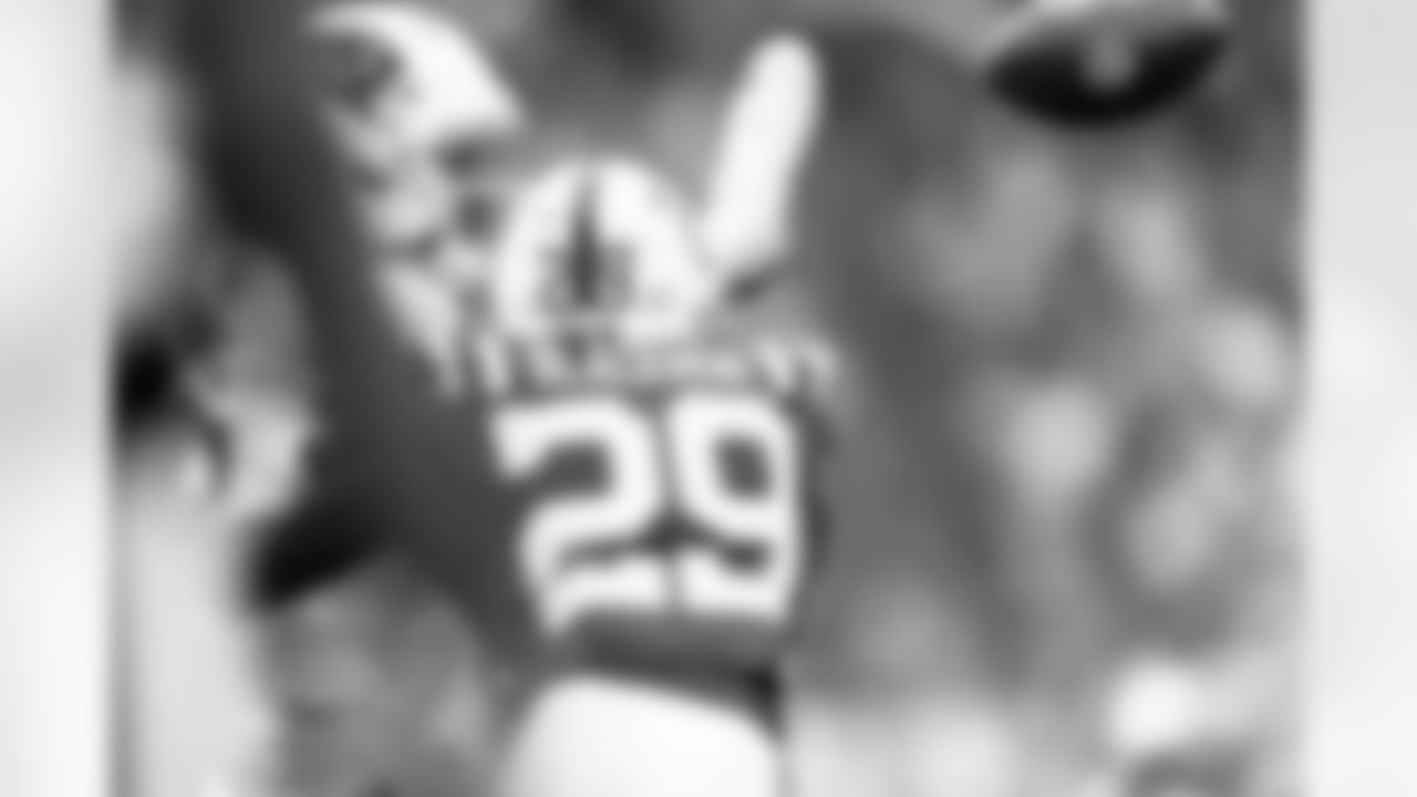 Arizona Cardinals wide receiver Zay Jones (17) during the Week 6 regular season game between the Arizona Cardinals and the Indianapolis Colts on Sunday, Oct. 12, 2025 in Indianapolis, IN.