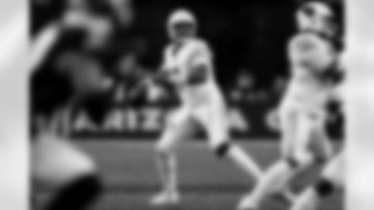 Arizona Cardinals quarterback Jacoby Brissett (7) during the Week 16 regular season game between the Arizona Cardinals and the Atlanta Falcons on Sunday, Dec. 21, 2025 at State Farm Stadium.