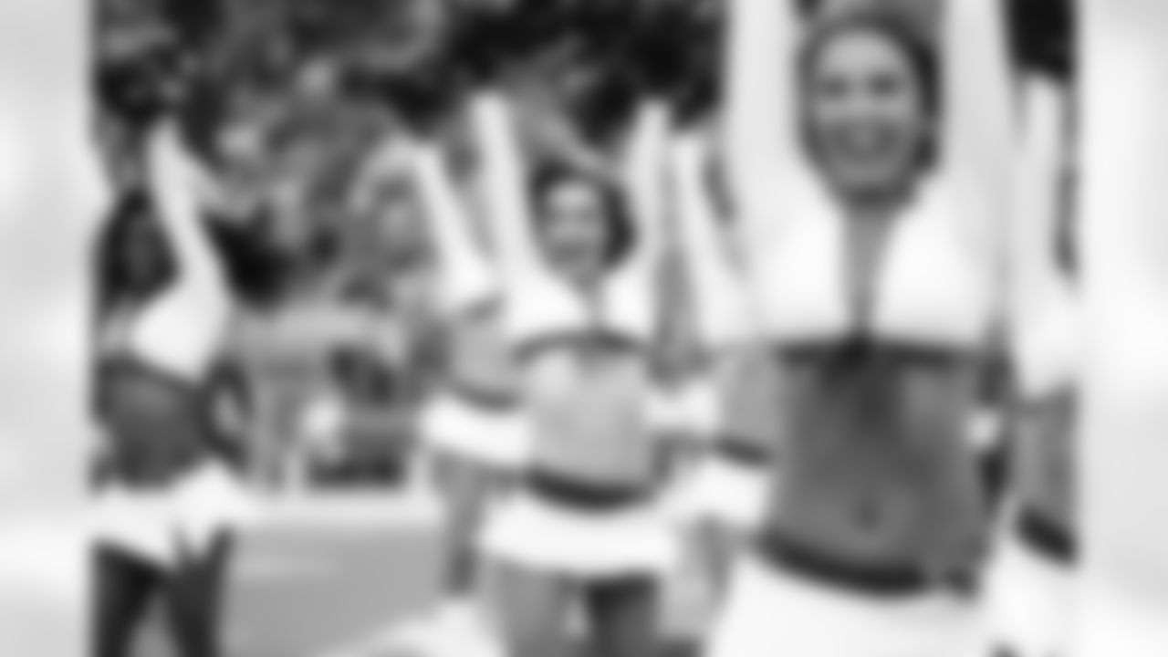 cheerleaders vs ravens_00061