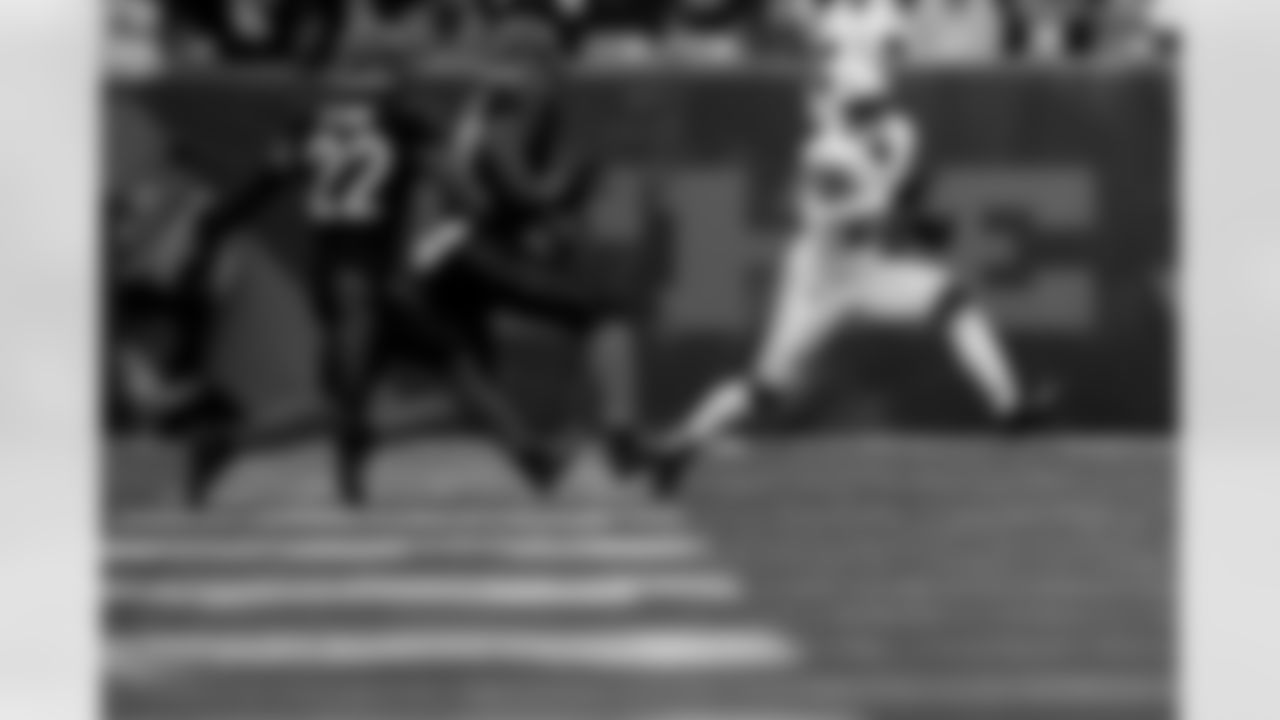 Arizona Cardinals running back Michael Carter (22) during the Week 17 regular season game between the Arizona Cardinals and the Cincinnati Bengals on Sunday, Dec. 28, 2025 in Cincinnati, OH.