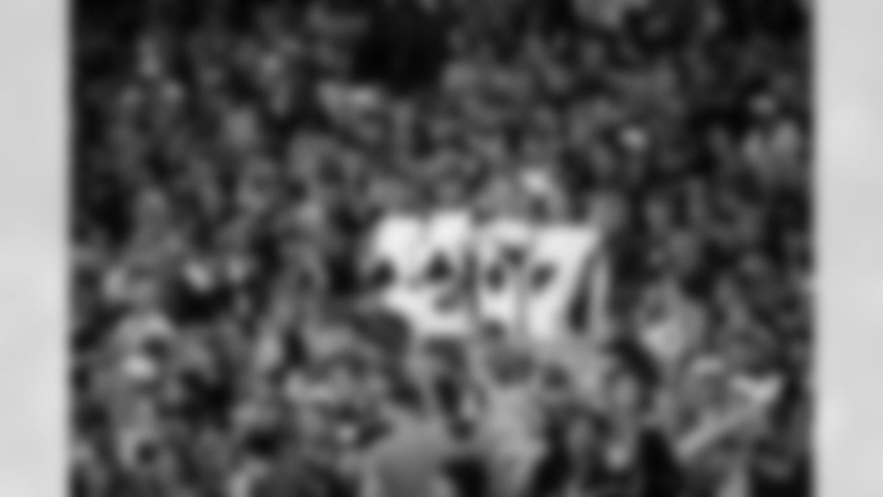 Fans during the Week 7 regular season game between the Arizona Cardinals and the Los Angeles Chargers on Monday, Oct 21, 2024 at State Farm Stadium.
