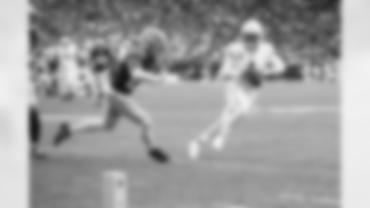 Arizona Cardinals quarterback Kyler Murray (1) during the Week 15 regular season game between the Arizona Cardinals and the San Francisco 49ers on Sunday, Dec 17, 2023 in Glendale, AZ.