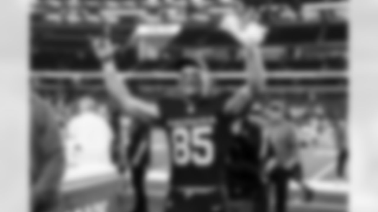 Arizona Cardinals tight end Trey McBride (85) during the Week 9 regular season game between the Arizona Cardinals and the Dallas Cowboys on Monday, Nov. 3, 2025 in Arlington, TX.