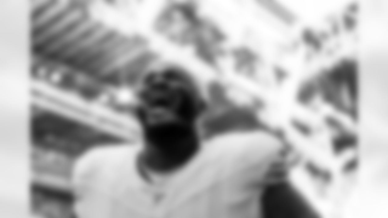 Arizona Cardinals offensive lineman Paris Johnson Jr. (70) during the Week 6 regular season game between the Arizona Cardinals and the Indianapolis Colts on Sunday, Oct. 12, 2025 in Indianapolis, IN.