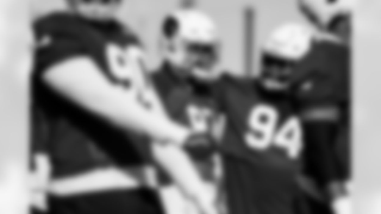 Arizona Cardinals defensive lineman Walter Nolen III (97) and Arizona Cardinals defensive lineman Dalvin Tomlinson (94) during practice at the Dignity Health Training Facility on Thursday, Dec. 18, 2025 in Tempe, AZ.