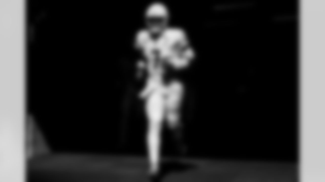 Arizona Cardinals quarterback Jacoby Brissett (7) during the Week 6 regular season game between the Arizona Cardinals and the Indianapolis Colts on Sunday, Oct. 12, 2025 in Indianapolis, IN.