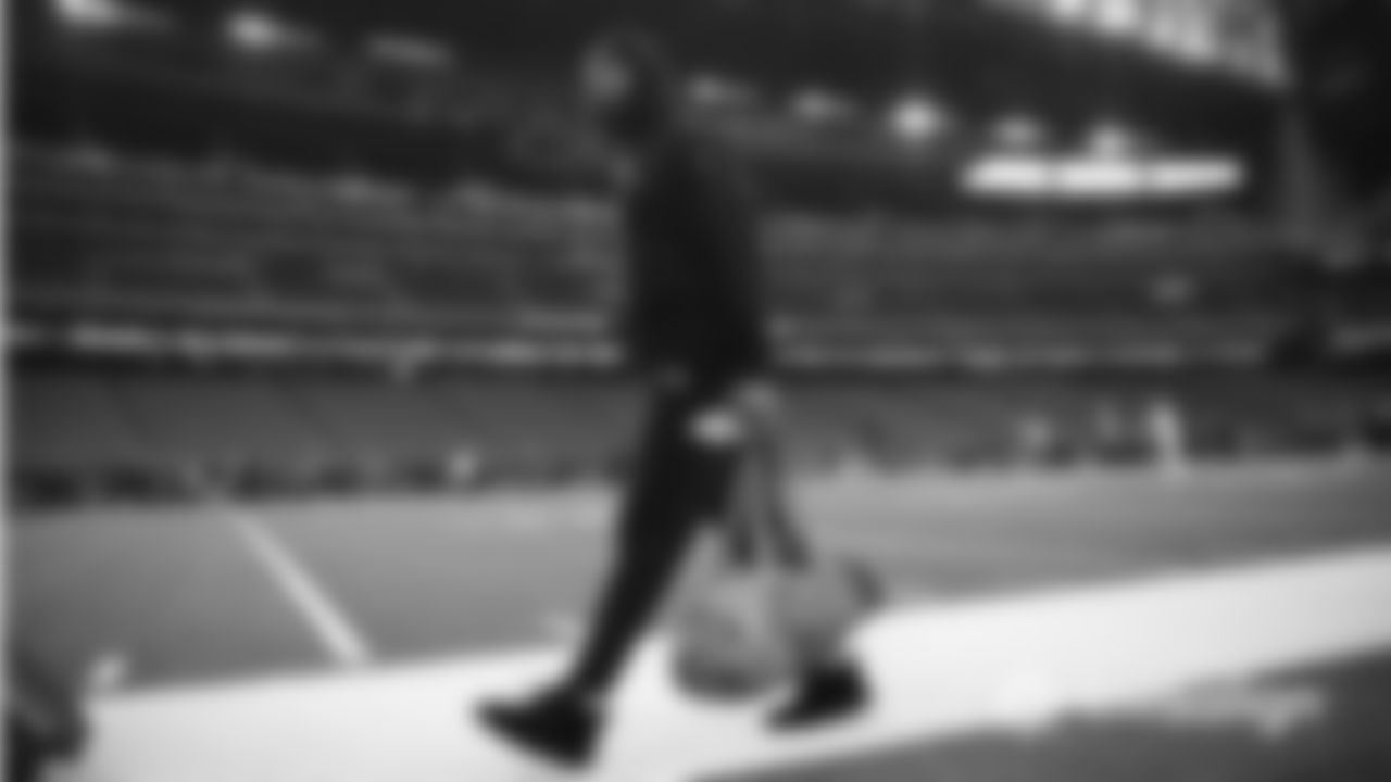 Arizona Cardinals linebacker BJ Ojulari (18) during the Week 11 regular season game between the Arizona Cardinals and the Houston Texans on Sunday, Nov 19, 2023 in Houston, TX.