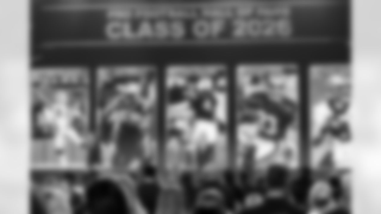 Pro Football Hall of Fame class of 2026 including Larry Fitzgerald gets introduced during the NFL Honors awards show on Thursday, February 5, 2026 in San Francisco, California. (Logan Bowles/NFL)