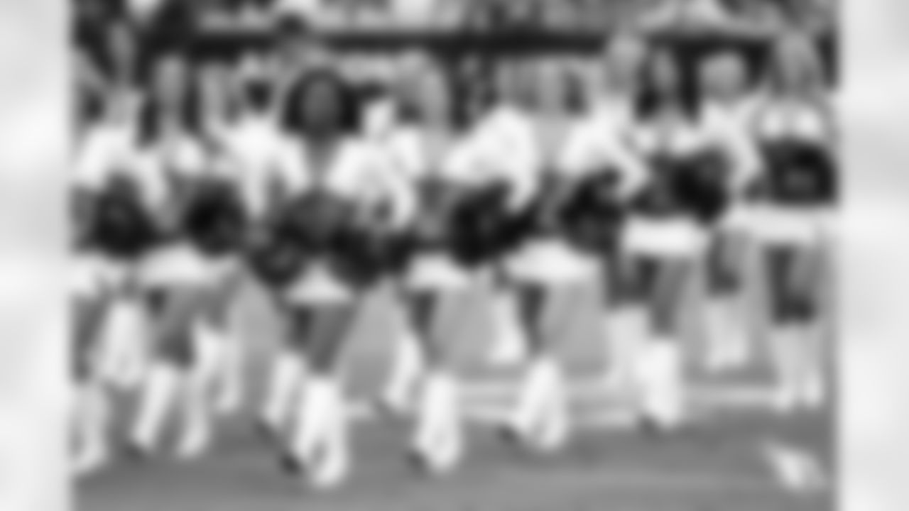 cheerleaders vs ravens_00073