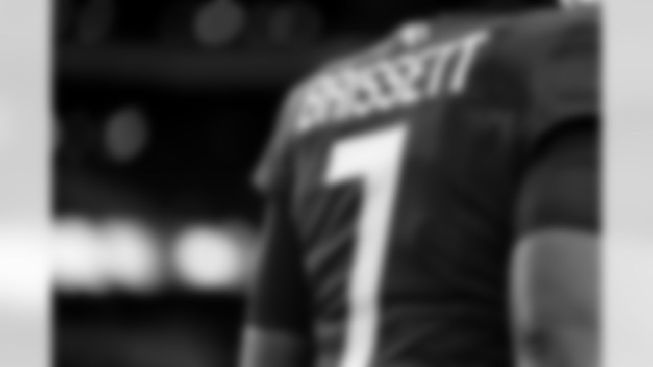 Arizona Cardinals quarterback Jacoby Brissett (7) during the Week 12 regular season game between the Arizona Cardinals and the Jacksonville Jaguars on Sunday, Nov. 23, 2025 at State Farm Stadium.