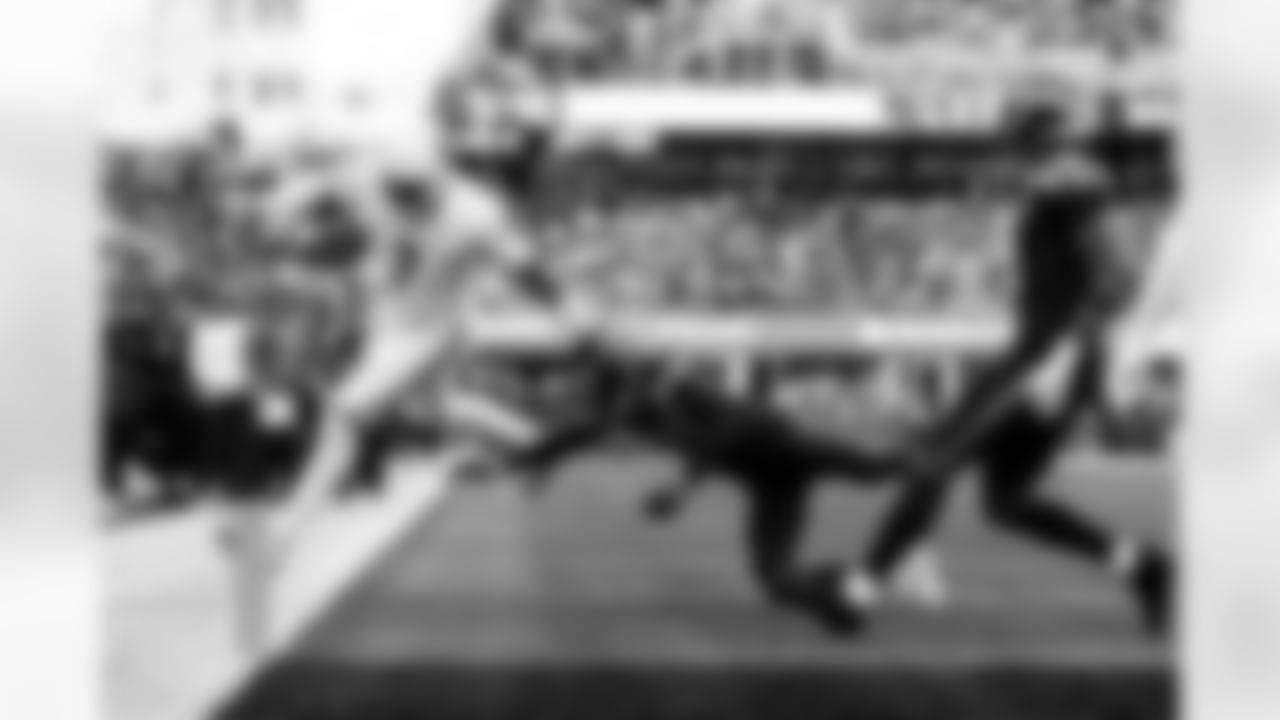 Arizona Cardinals quarterback Jacoby Brissett (7) during the Week 10 regular season game between the Arizona Cardinals and the Seattle Seahawks on Sunday, Nov. 9, 2025 in Seattle, WA.