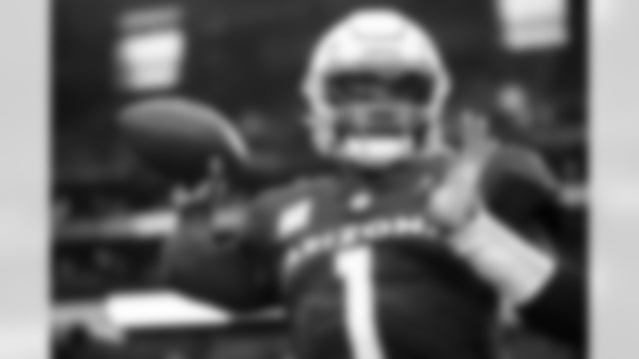 Arizona Cardinals quarterback Kyler Murray (1) during the Week 10 regular season game between the Arizona Cardinals and the Atlanta Falcons on Sunday, Nov 12, 2023 at State Farm Stadium.