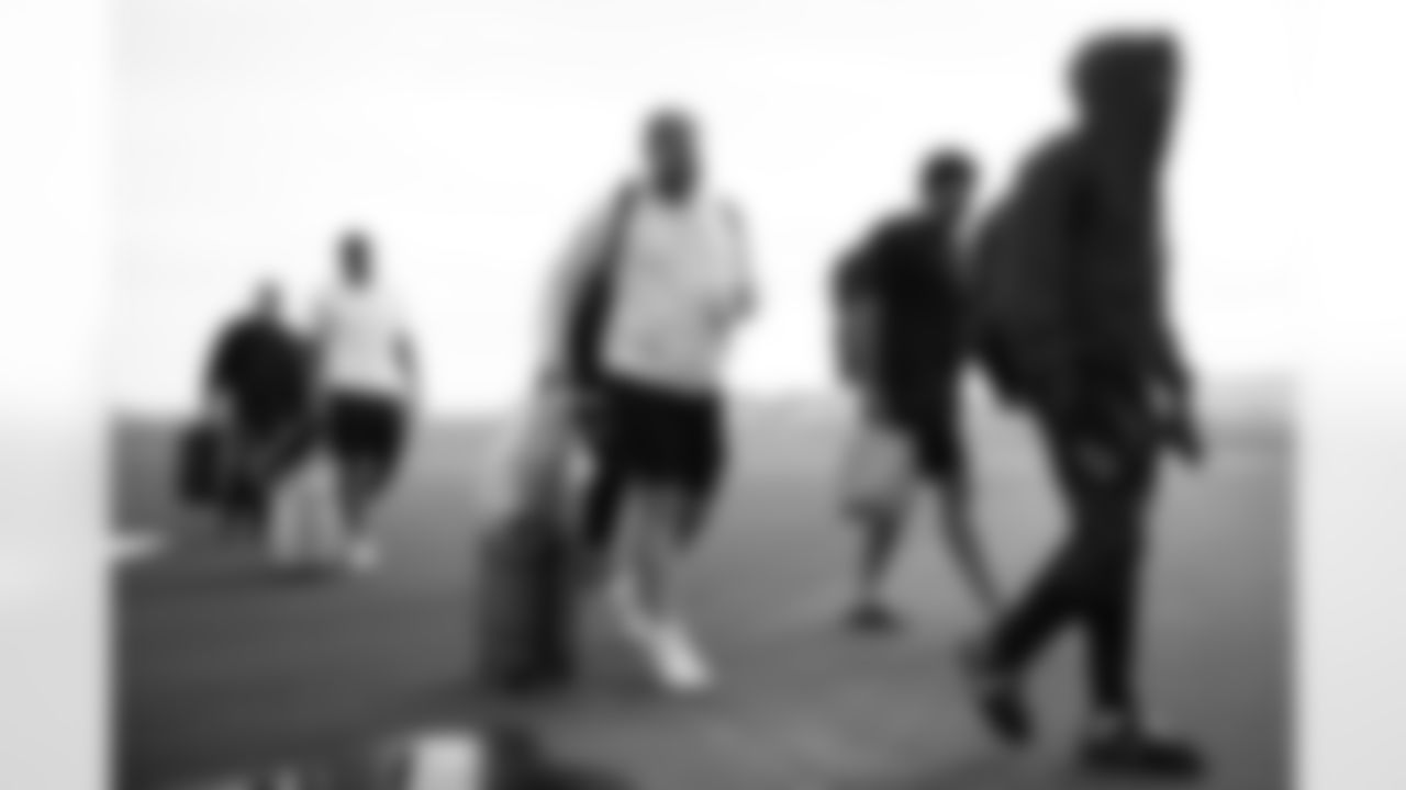 Arizona Cardinals offensive lineman Hayden Conner (58) and Arizona Cardinals offensive lineman Josh Fryar (78) travels to Inglewood before the Week 18 regular season game against the Los Angeles Rams on Saturday, Jan. 3, 2026 in Phoenix, AZ.