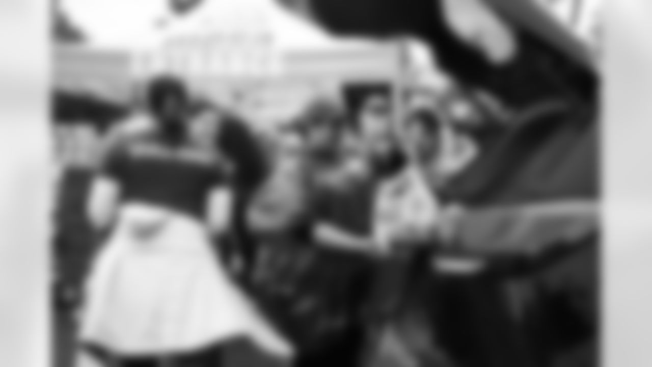 State Farm, Desert Financial Credit Union, and the Arizona Cardinals teamed up with United Food Bank to donate meals to local families in need at Mesa Convention Center on Wednesday, Nov. 19, 2025 in Mesa, AZ.