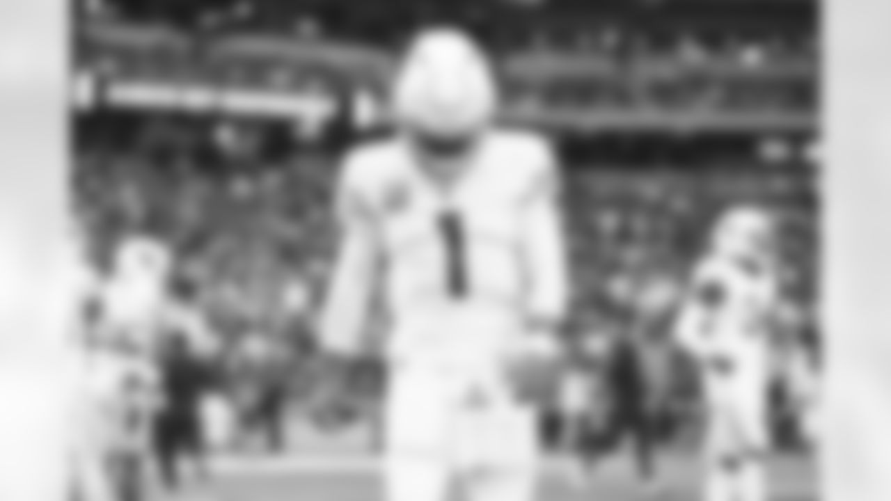 Arizona Cardinals quarterback Kyler Murray (1) during the Week 15 regular season game between the Arizona Cardinals and the San Francisco 49ers on Sunday, Dec 17, 2023 in Glendale, AZ.