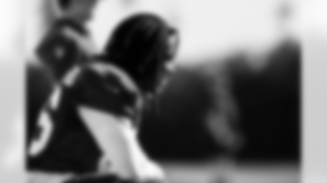 Arizona Cardinals safety Kitan Crawford (36) during practice at the Dignity Health Training Facility on Thursday, Dec. 18, 2025 in Tempe, AZ.