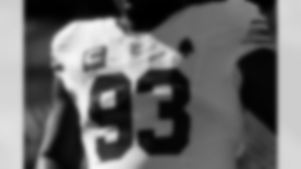 Arizona Cardinals defensive lineman Calais Campbell (93) during the Week 13 regular season game between the Arizona Cardinals and the Tampa Bay Buccaneers on Sunday, Nov. 30, 2025 in Tampa, FL.