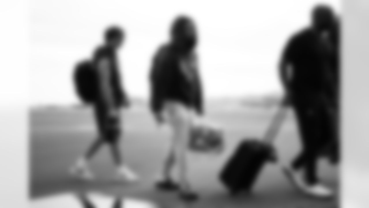 Arizona Cardinals safety Dadrion "Rabbit" Taylor-Demerson (42) travels to Inglewood before the Week 18 regular season game against the Los Angeles Rams on Saturday, Jan. 3, 2026 in Phoenix, AZ.