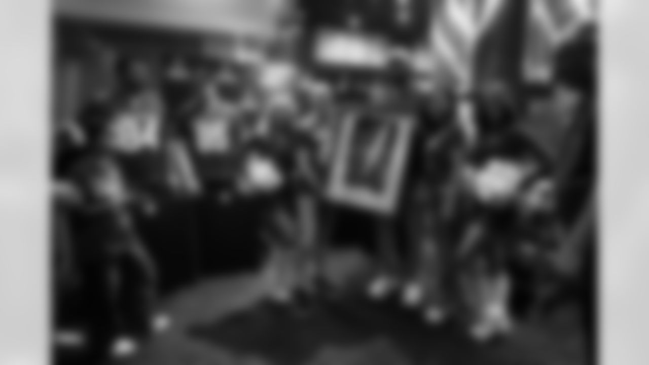 The Arizona Cardinals host veterans, members from the Pat Tillman Foundation, Civics leaders, and TAPS members at Benihana to honor those who serve on Monday, Nov. 10, 2025 in Tempe, AZ.