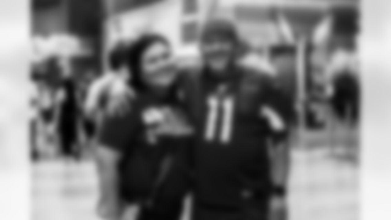 Fans during the Week 4 regular season game between the Arizona Cardinals and the Seattle Seahawks on Thursday, Sep. 25, 2025 at State Farm Stadium.