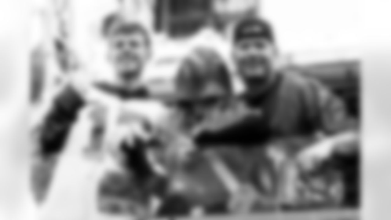 Fans during the Week 6 regular season game between the Arizona Cardinals and the Indianapolis Colts on Sunday, Oct. 12, 2025 in Indianapolis, IN.