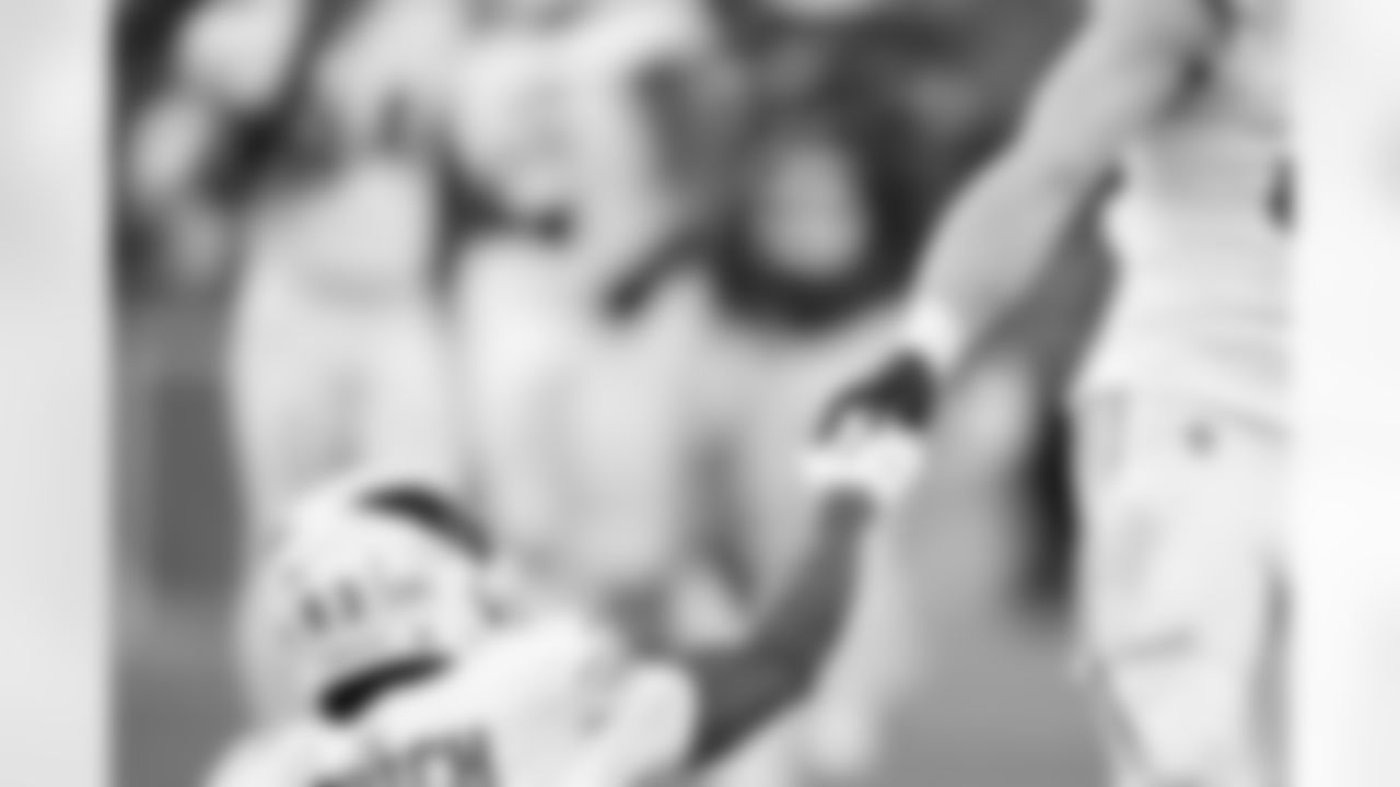 Arizona Cardinals wide receiver Greg Dortch (83) and Arizona Cardinals tight end Trey McBride (85) during the Week 17 regular season game between the Arizona Cardinals and the Philadelphia Eagles on Sunday, Dec 31, 2023 in Philadelphia, PA.