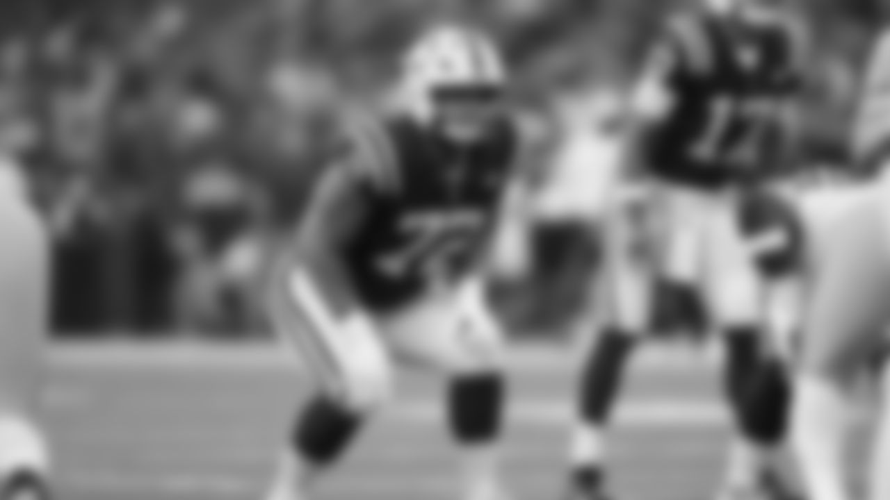 Indianapolis Colts tackle Braden Smith (72) lines up before the snap during an NFL football game against the Green Bay Packers, Saturday, Aug. 16, 2025, in Indianapolis. (AP Photo/Zach Bolinger)