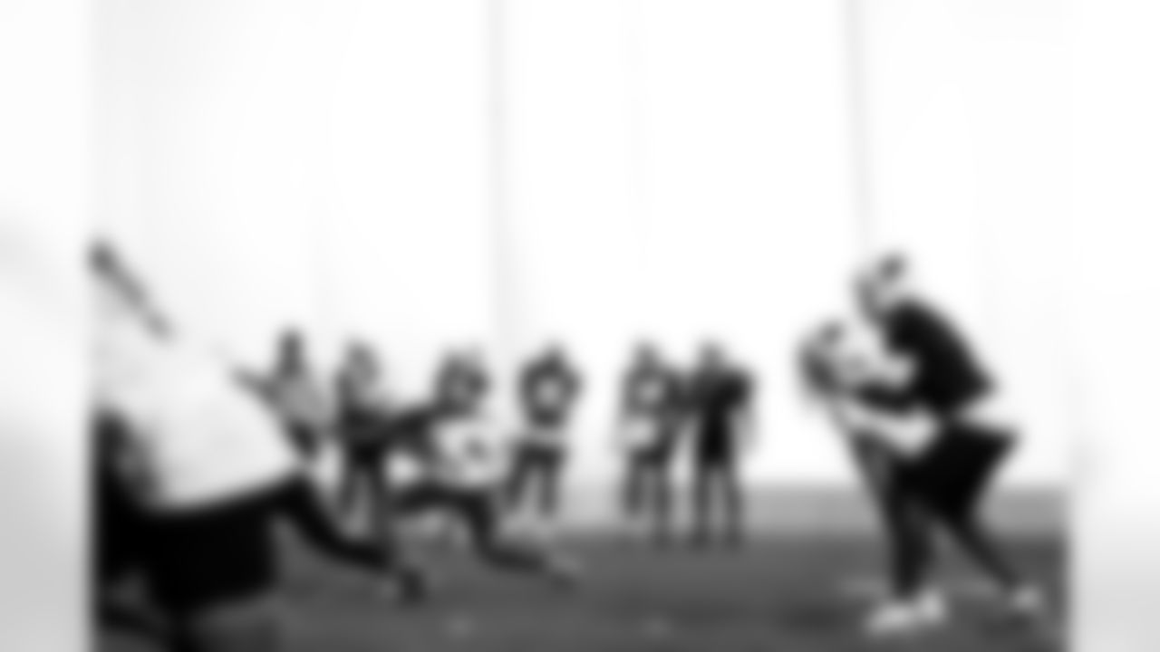 Arizona Cardinals quarterback Jacoby Brissett (7) during practice at the Dignity Health Training Facility on Friday, Nov. 7, 2025 in Tempe, AZ.