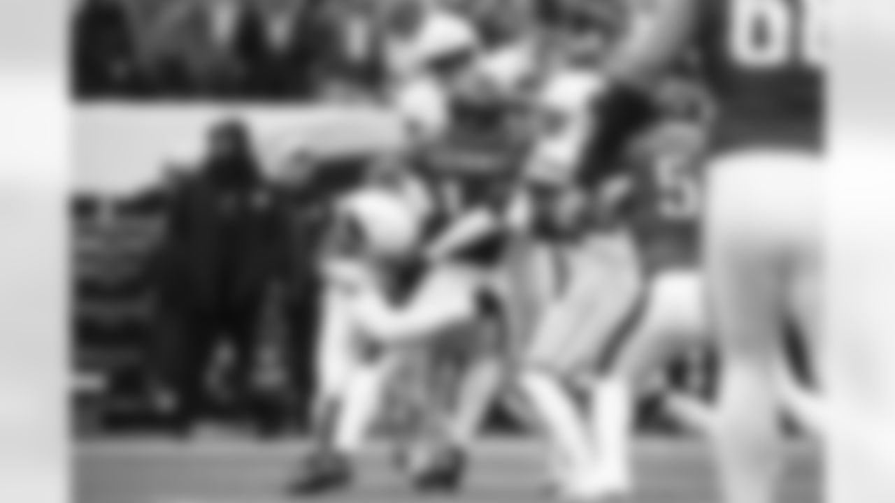 Arizona Cardinals linebacker Dennis Gardeck (45), Arizona Cardinals safety Jalen Thompson (34) and Arizona Cardinals linebacker Krys Barnes (51) during the Week 17 regular season game between the Arizona Cardinals and the Philadelphia Eagles on Sunday, Dec 31, 2023 in Philadelphia, PA.