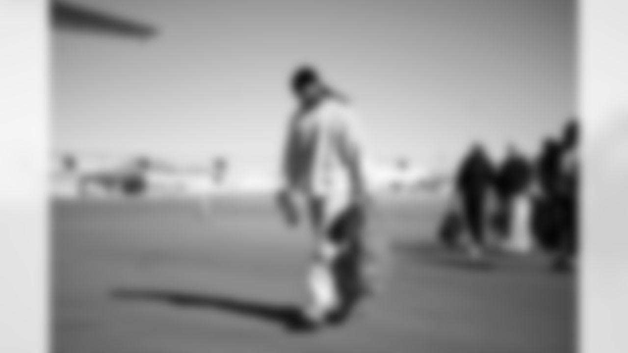 Arizona Cardinals cornerback Darren Hall (30) travels to Houston before the Week 15 regular season game against the Houston Texans on Saturday, Dec. 13, 2025 in Phoenix, AZ.