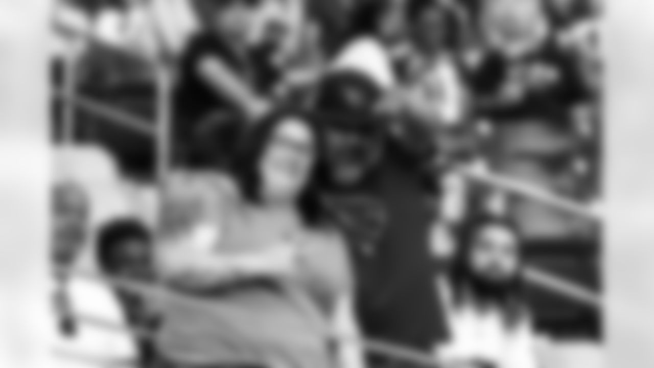 Fans during the Week 16 regular season game between the Arizona Cardinals and the Atlanta Falcons on Sunday, Dec. 21, 2025 at State Farm Stadium.