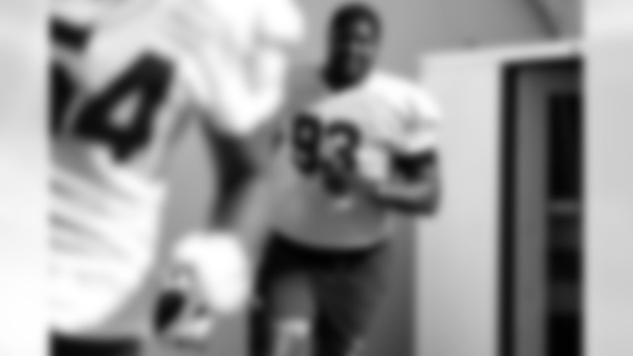 Arizona Cardinals defensive lineman Calais Campbell (93) during practice at the Dignity Health Training Facility on Wednesday, Dec. 3, 2025 in Tempe, AZ.