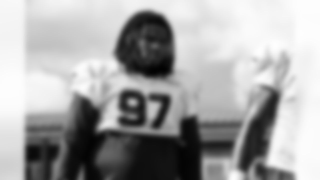 Arizona Cardinals defensive lineman Walter Nolen III (97) during practice at the Dignity Health Training Facility on Thursday, Nov. 20, 2025 in Tempe, AZ.