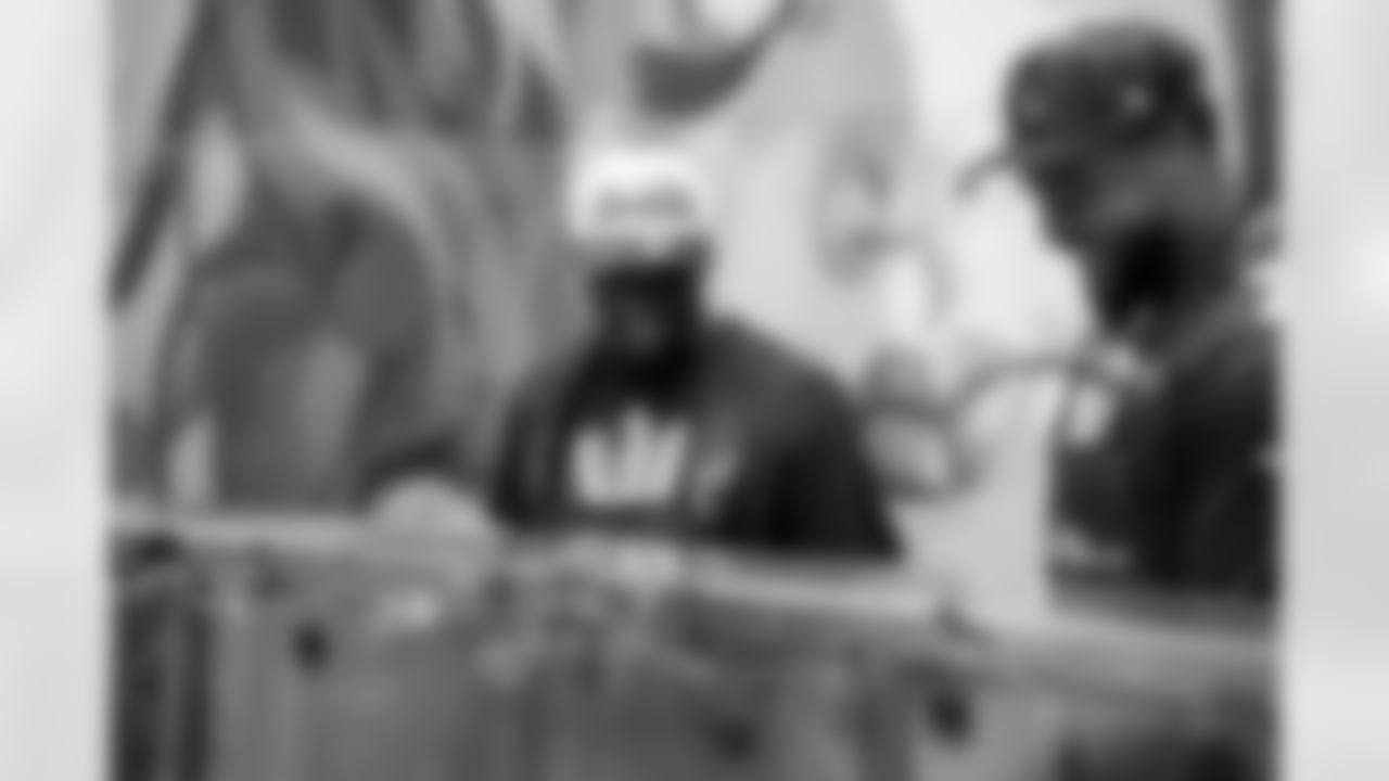 The Arizona Cardinals and Phoenix Rescue Mission host families for a Thanksgiving meal event on Monday, Nov. 24, 2025 in Phoenix, AZ.