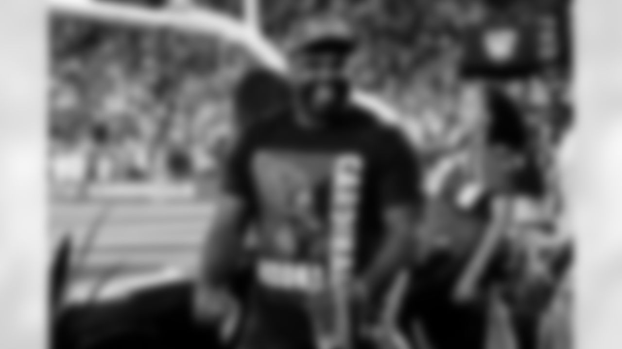 Fans during the Week 4 regular season game between the Arizona Cardinals and the Seattle Seahawks on Thursday, Sep. 25, 2025 at State Farm Stadium.