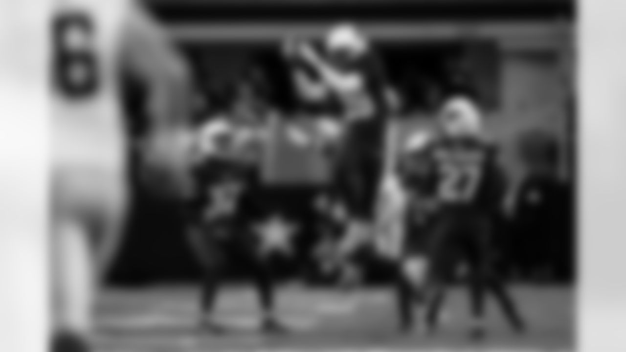 Arizona Cardinals cornerback Denzel Burke (29) during the Week 9 regular season game between the Arizona Cardinals and the Dallas Cowboys on Monday, Nov. 3, 2025 in Arlington, TX.