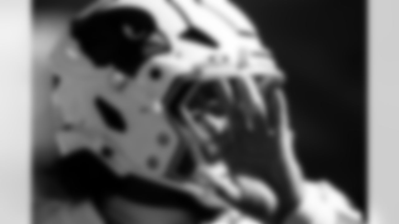 Arizona Cardinals quarterback Kyler Murray (1) during the Week 16 regular season game between the Arizona Cardinals and the Carolina Panthers on Sunday, Dec 22, 2024 in Charlotte, NC.