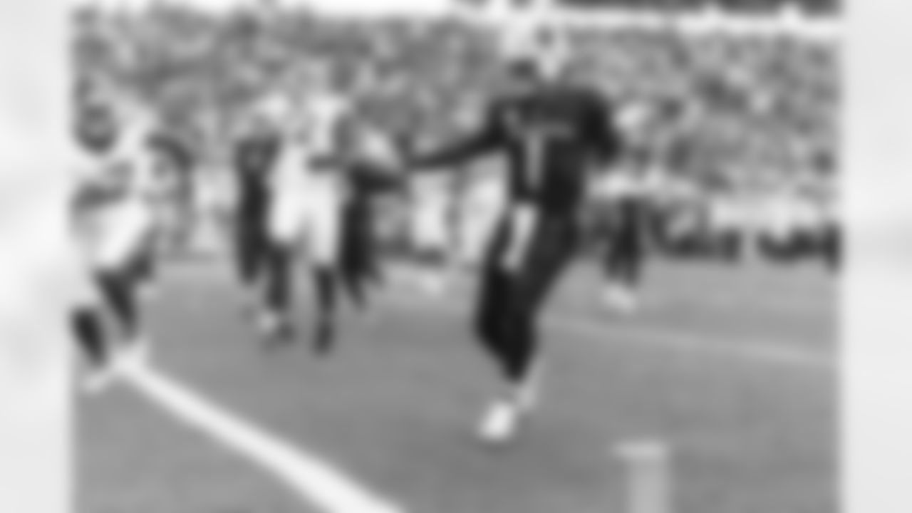 Arizona Cardinals quarterback Kyler Murray (1) during the Week 10 regular season game between the Arizona Cardinals and the New York Jets on Sunday, Nov 10, 2024 at State Farm Stadium.