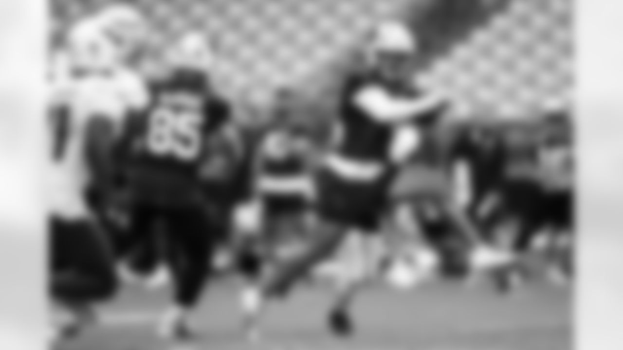 Arizona Cardinals running back James Conner (6) during 2025 Training Camp on Thursday, July 31, 2025 at State Farm Stadium.