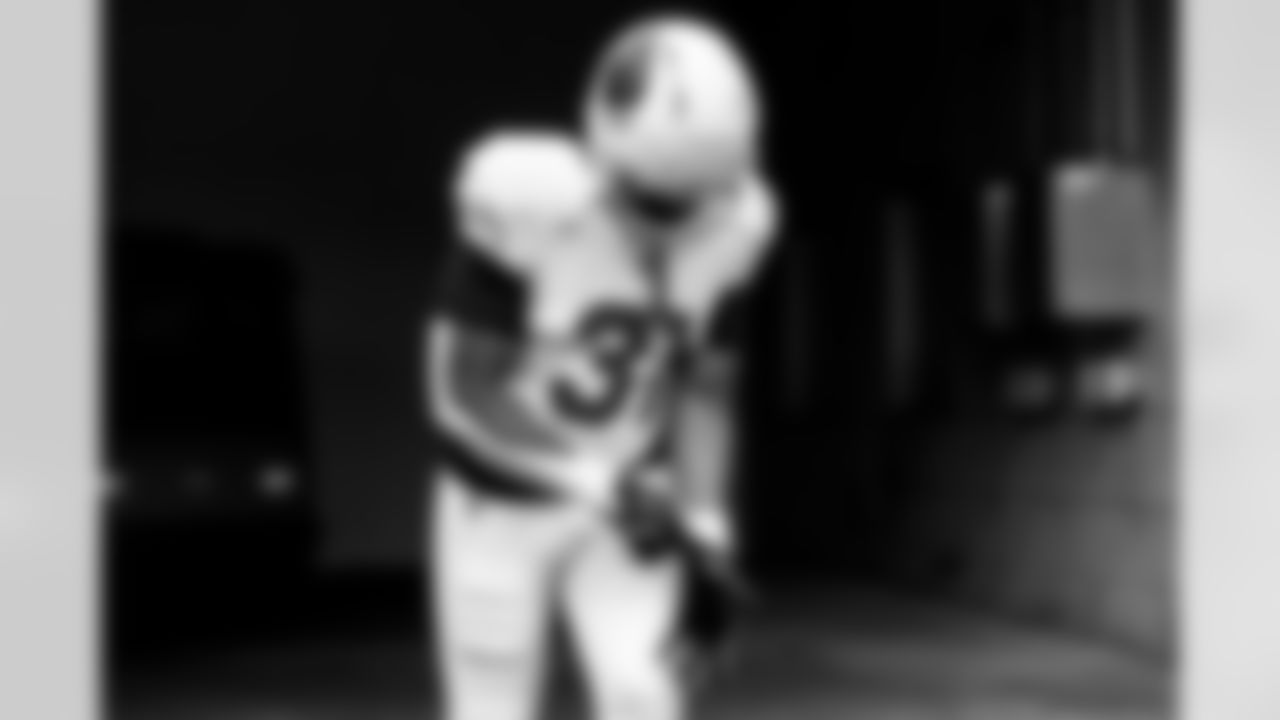 Arizona Cardinals running back Emari Demercado (31) during the Week 17 regular season game between the Arizona Cardinals and the Cincinnati Bengals on Sunday, Dec. 28, 2025 in Cincinnati, OH.