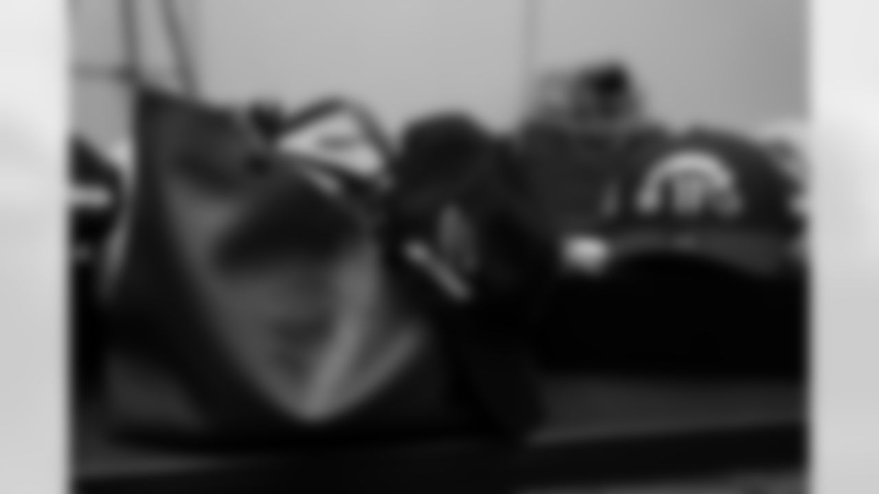 Former Arizona Cardinals wide receiver Larry Fitzgerald gets fitted for his bust, jacket and ring during the Pro Football Hall of Fame Sizing Saturday on Saturday, Feb. 7, 2026 in San Francisco, CA.