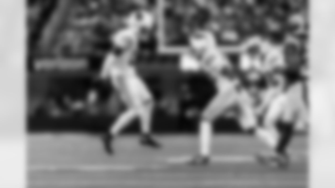 Arizona Cardinals cornerback Jaden Davis (37) and Arizona Cardinals cornerback Darren Hall (30) during the Week 18 regular season game between the Arizona Cardinals and the Los Angeles Rams on Sunday, Jan. 4, 2026 in Los Angeles, CA.