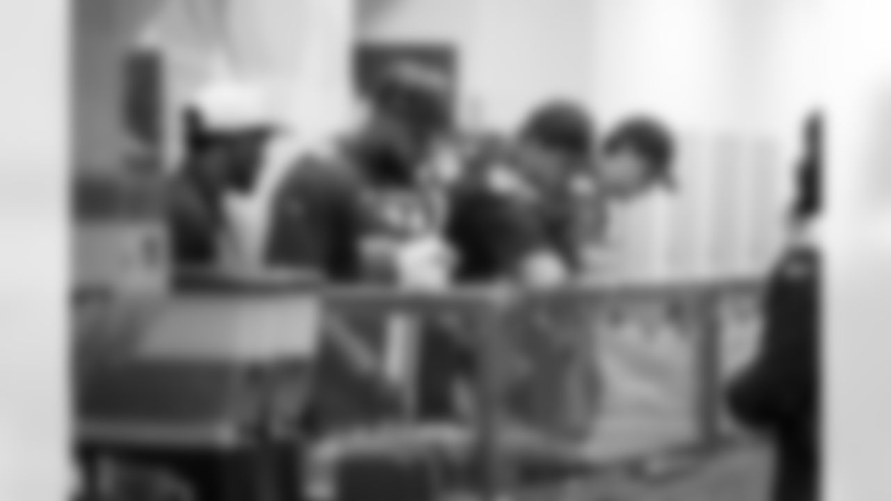 The Arizona Cardinals and Phoenix Rescue Mission host families for a Thanksgiving meal event on Monday, Nov. 24, 2025 in Phoenix, AZ.