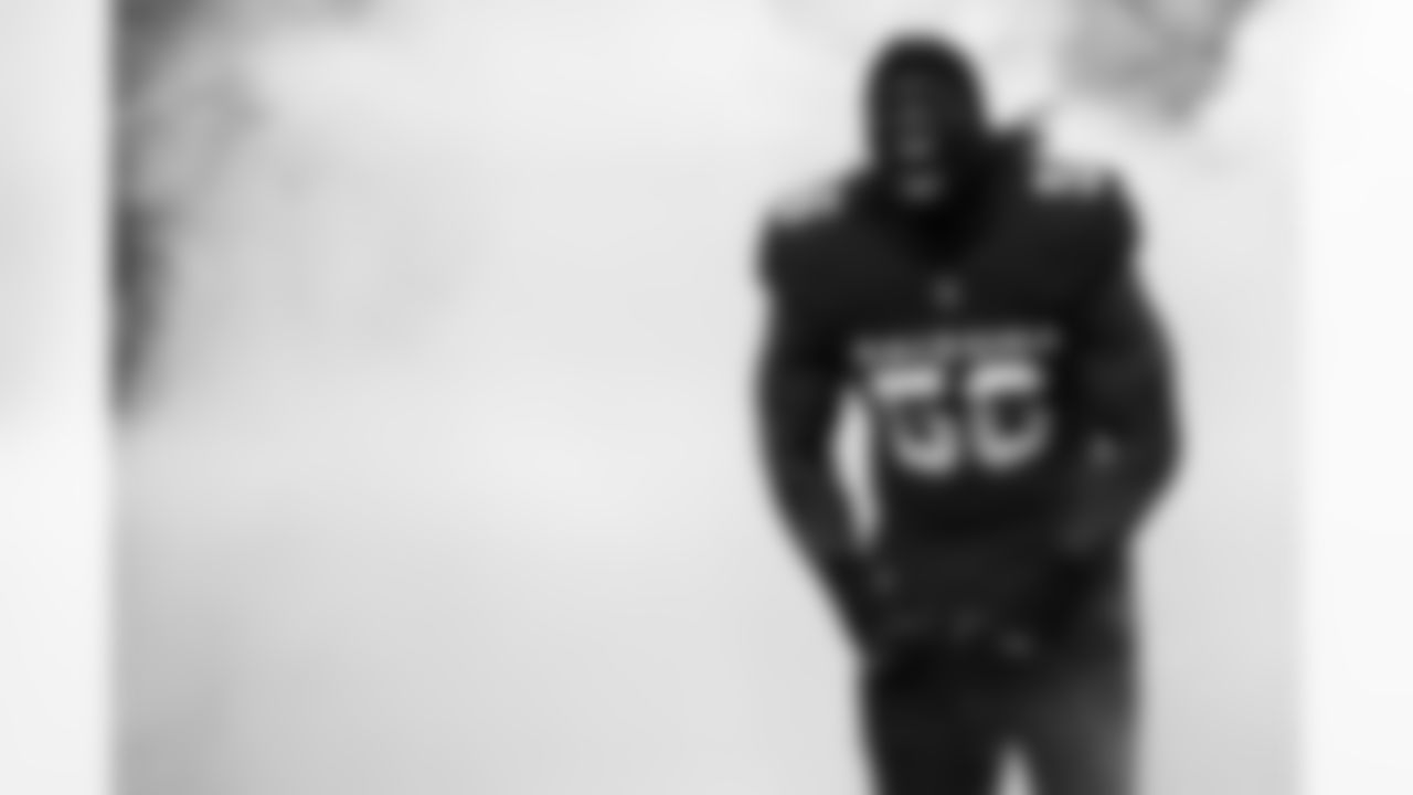 Arizona Cardinals defensive lineman Darius Robinson (56) during the Week 14 regular season game between the Arizona Cardinals and the Los Angeles Rams on Sunday, Dec. 7, 2025 at State Farm Stadium.