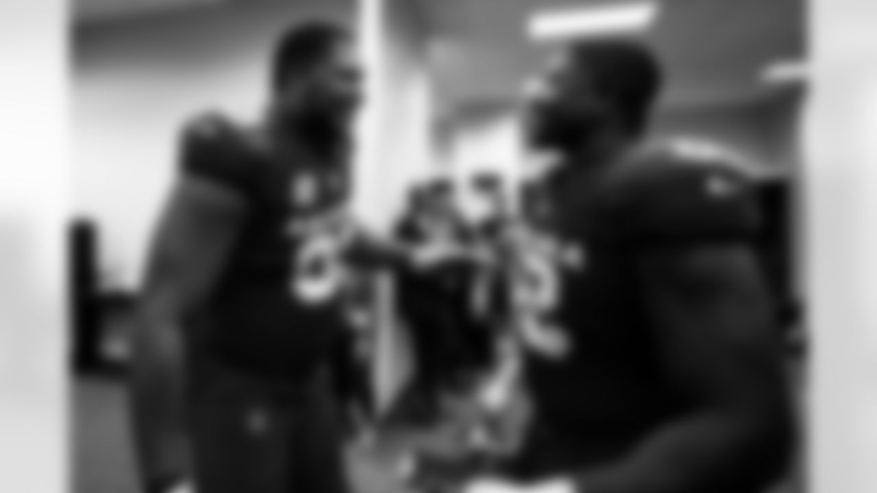 Arizona Cardinals defensive lineman Calais Campbell (93) and Arizona Cardinals offensive lineman Kelvin Beachum (68) during the Week 9 regular season game between the Arizona Cardinals and the Dallas Cowboys on Monday, Nov. 3, 2025 in Arlington, TX.