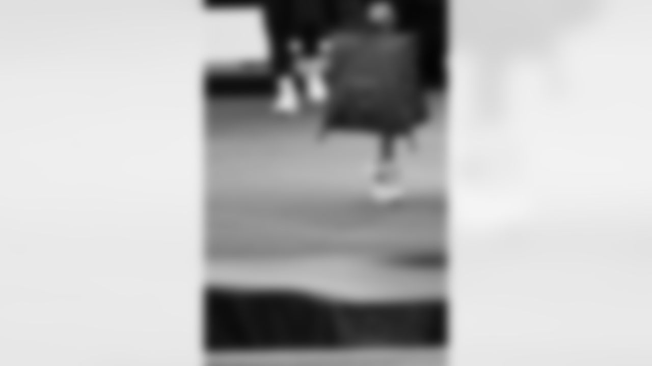 Arizona Cardinals Head Coach Jonathan Gannon travels to Cincinnati before the Week 17 regular season game against the Cincinnati Bengals on Saturday, Dec. 27, 2025 in Phoenix, AZ.