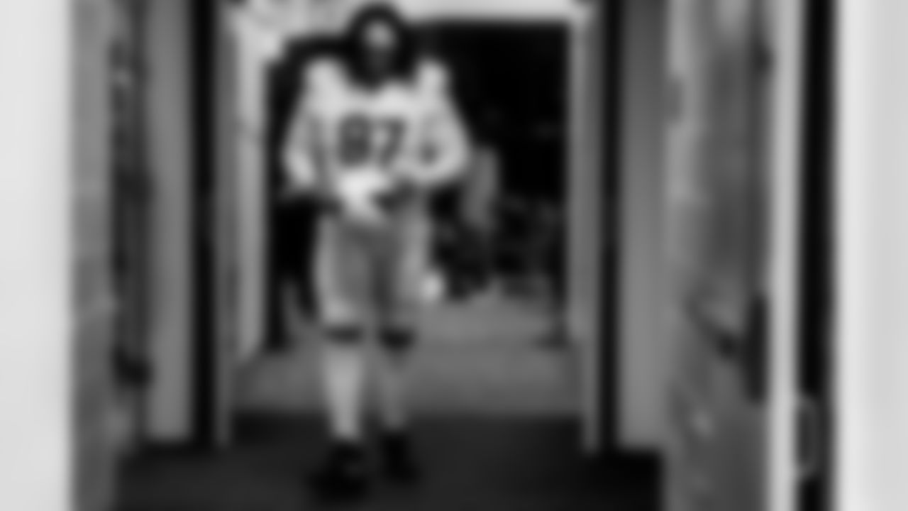 Arizona Cardinals defensive lineman Walter Nolen III (97) during the Week 10 regular season game between the Arizona Cardinals and the Seattle Seahawks on Sunday, Nov. 9, 2025 in Seattle, WA.