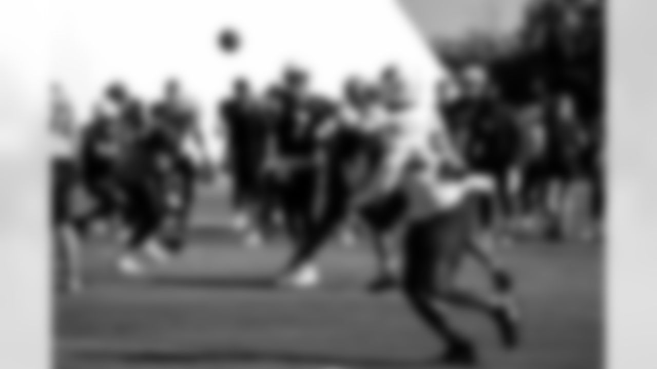 Arizona Cardinals quarterback Jacoby Brissett (7) during practice at the Dignity Health Training Facility on Thursday, Nov. 6, 2025 in Tempe, AZ.