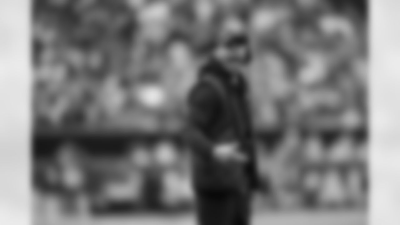 Arizona Cardinals Head Coach Jonathan Gannon during the Week 17 regular season game between the Arizona Cardinals and the Philadelphia Eagles on Sunday, Dec 31, 2023 in Philadelphia, PA.